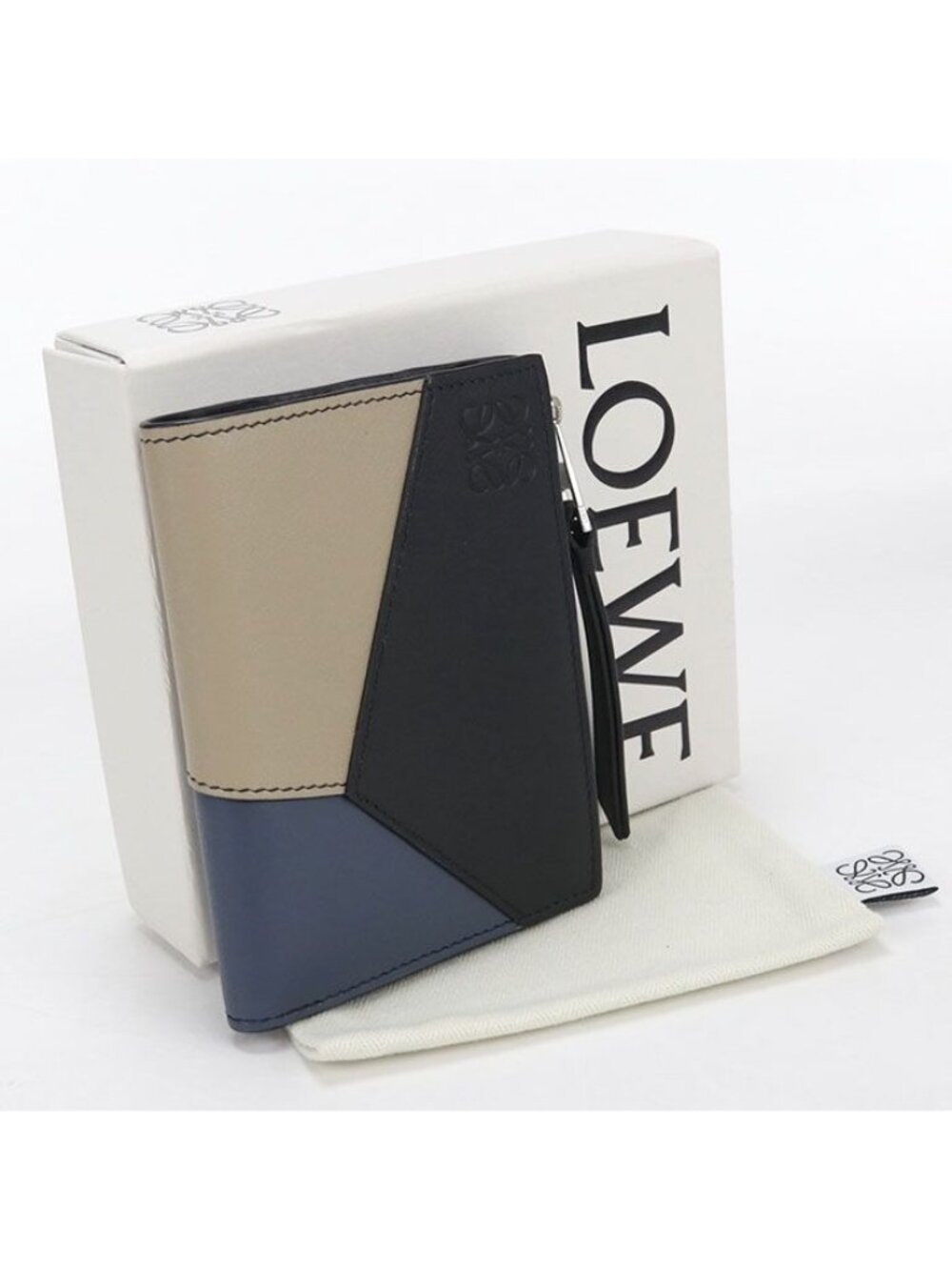 Loewe Slim Compact Wallet Puzzle Bifold Classic Calf